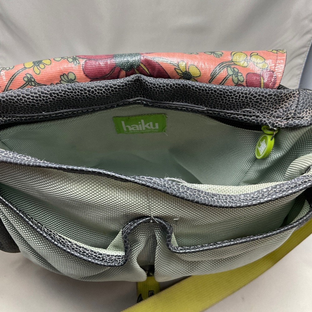 Haiku Messenger Bag Women Medium Brown Orange Floral Crossbody Earthy Artsy - Picture 5 of 7
